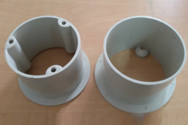  Plastic injection moduling